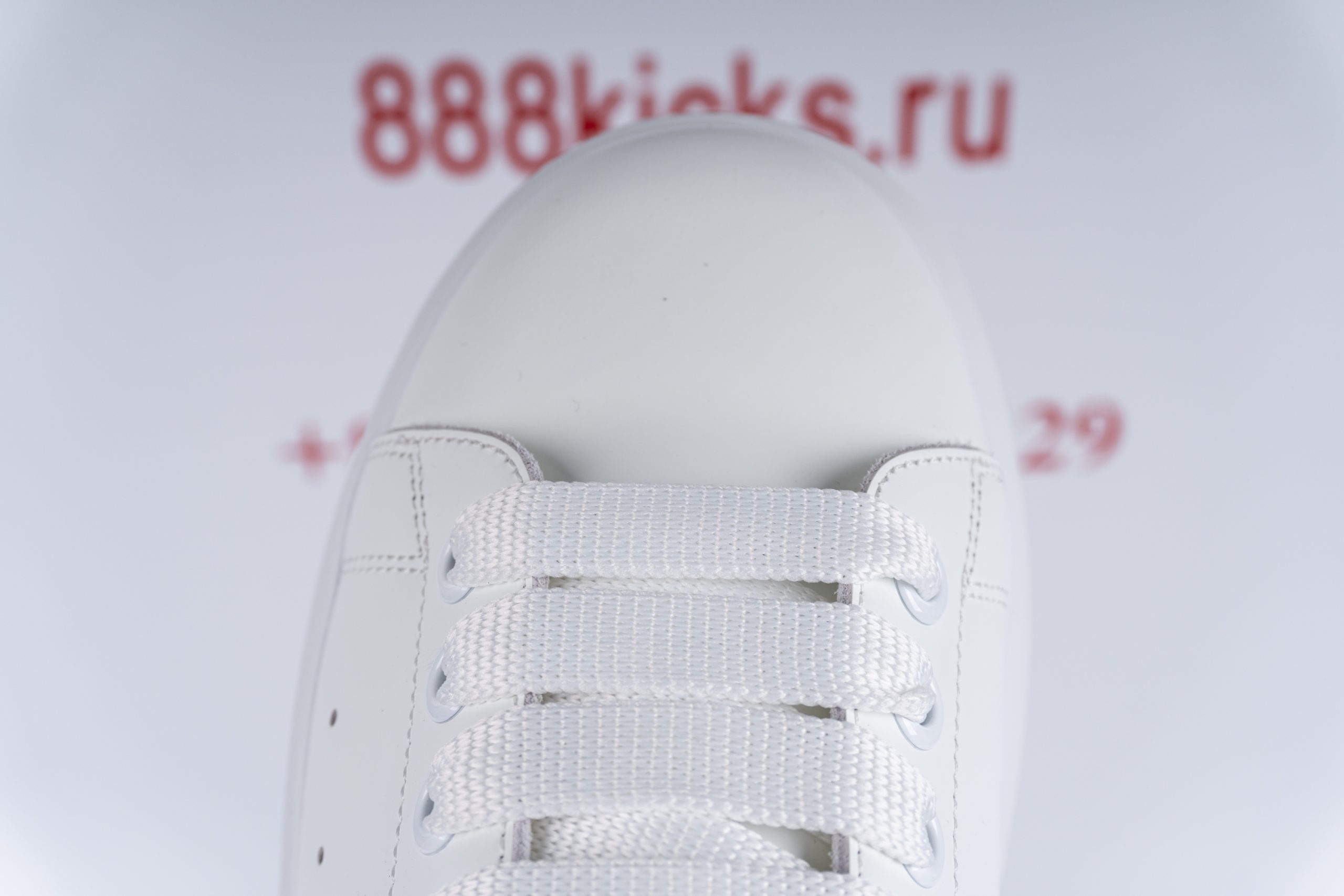 Alexander McQueen Oversized Ivory Black