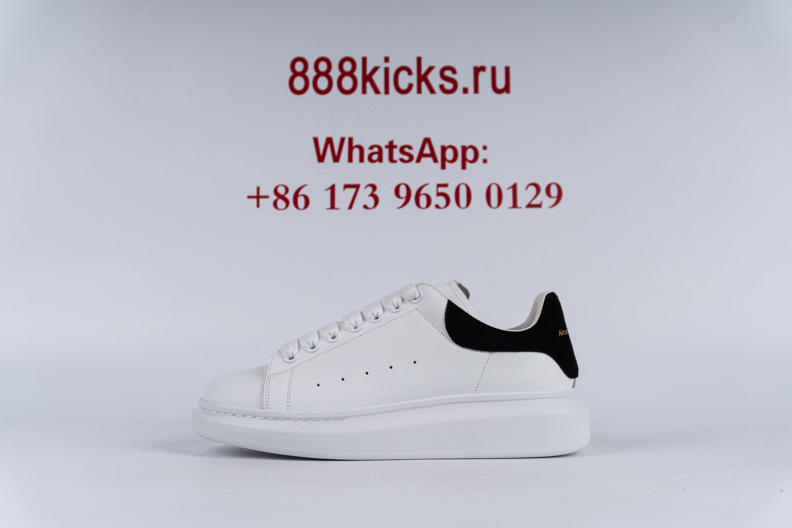 Alexander McQueen Oversized Ivory Black (W)