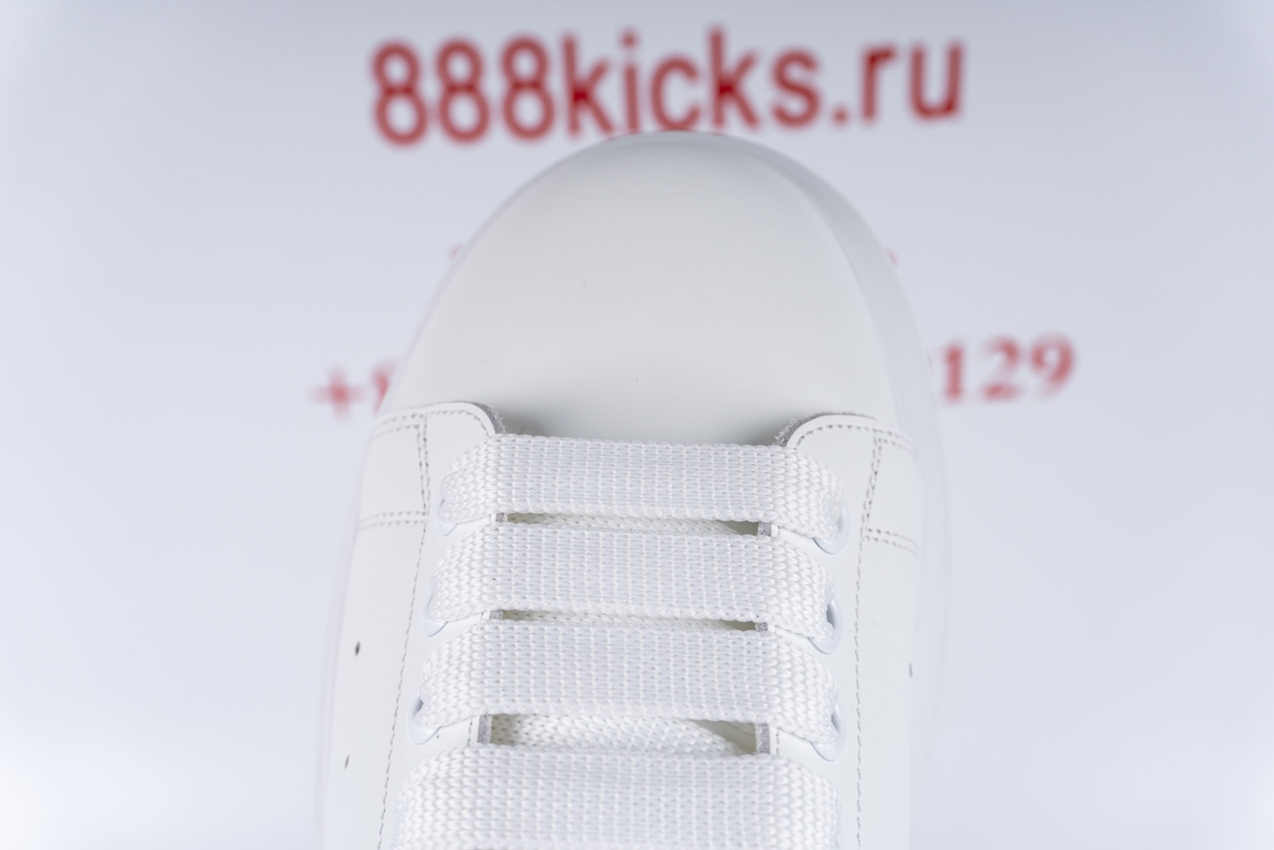 Alexander McQueen Oversized Ivory Black (W)