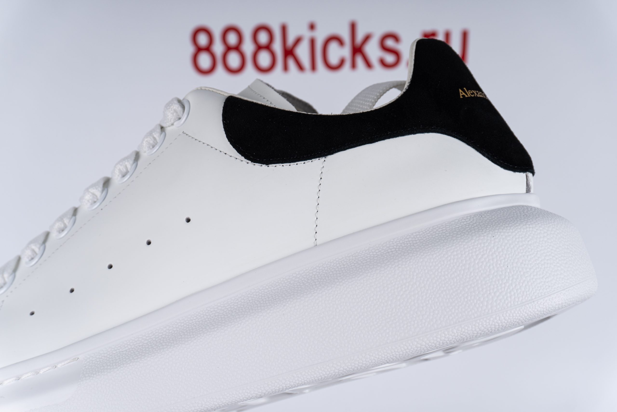 Alexander McQueen Oversized Ivory Black (W)