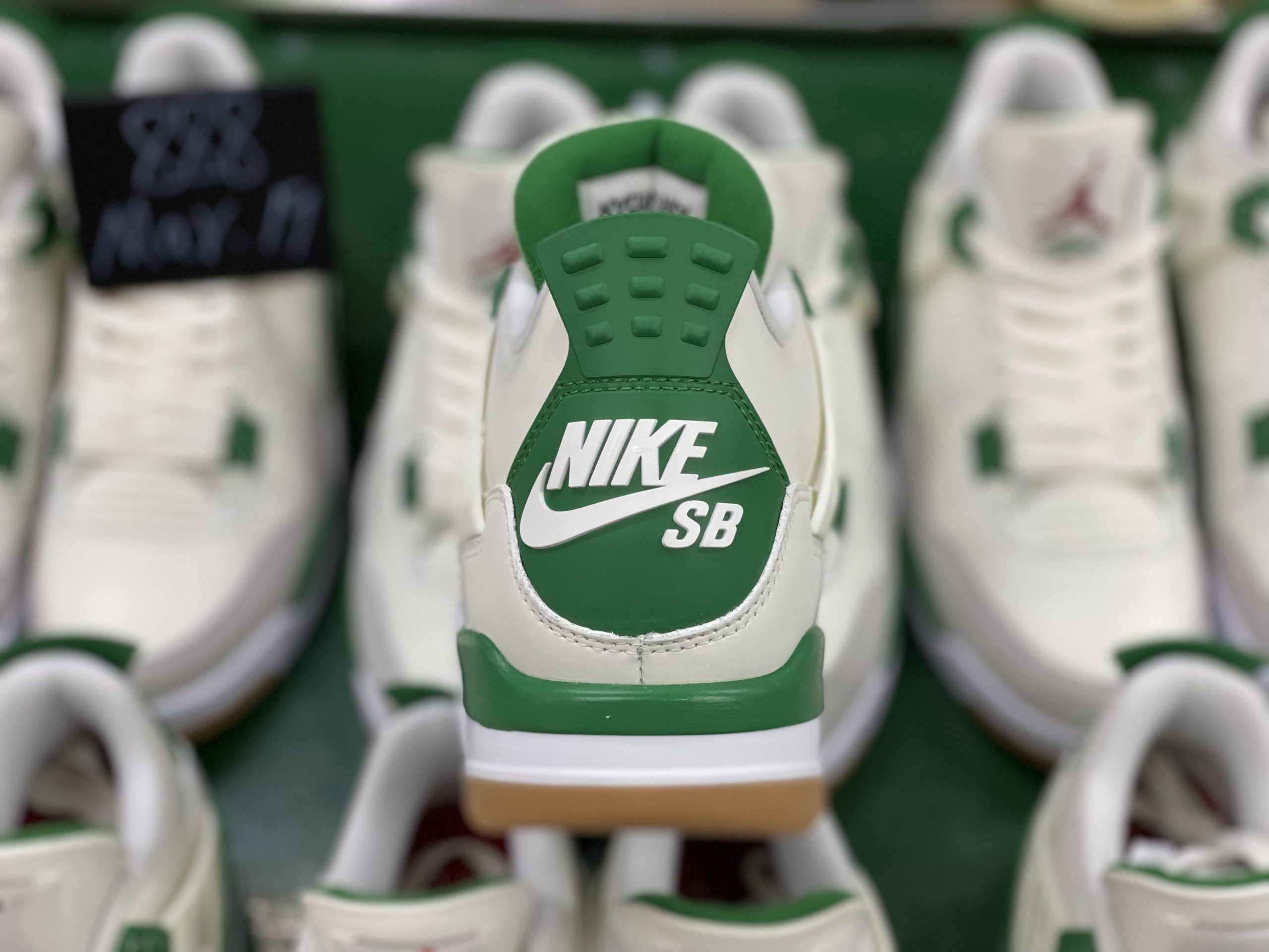Jordan 4 Retro SB Pine Green