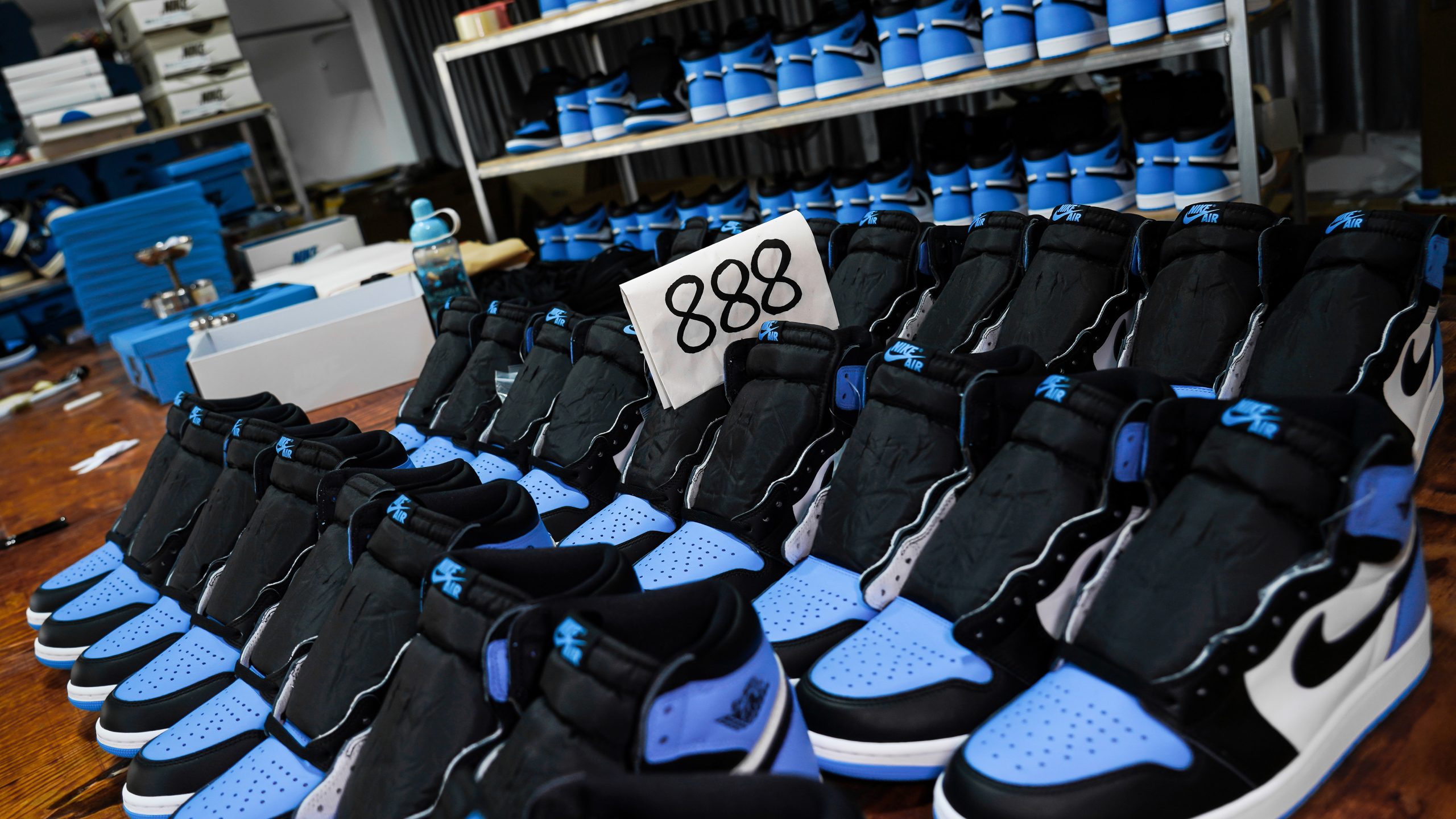 Jordan 1 High OG University Blue