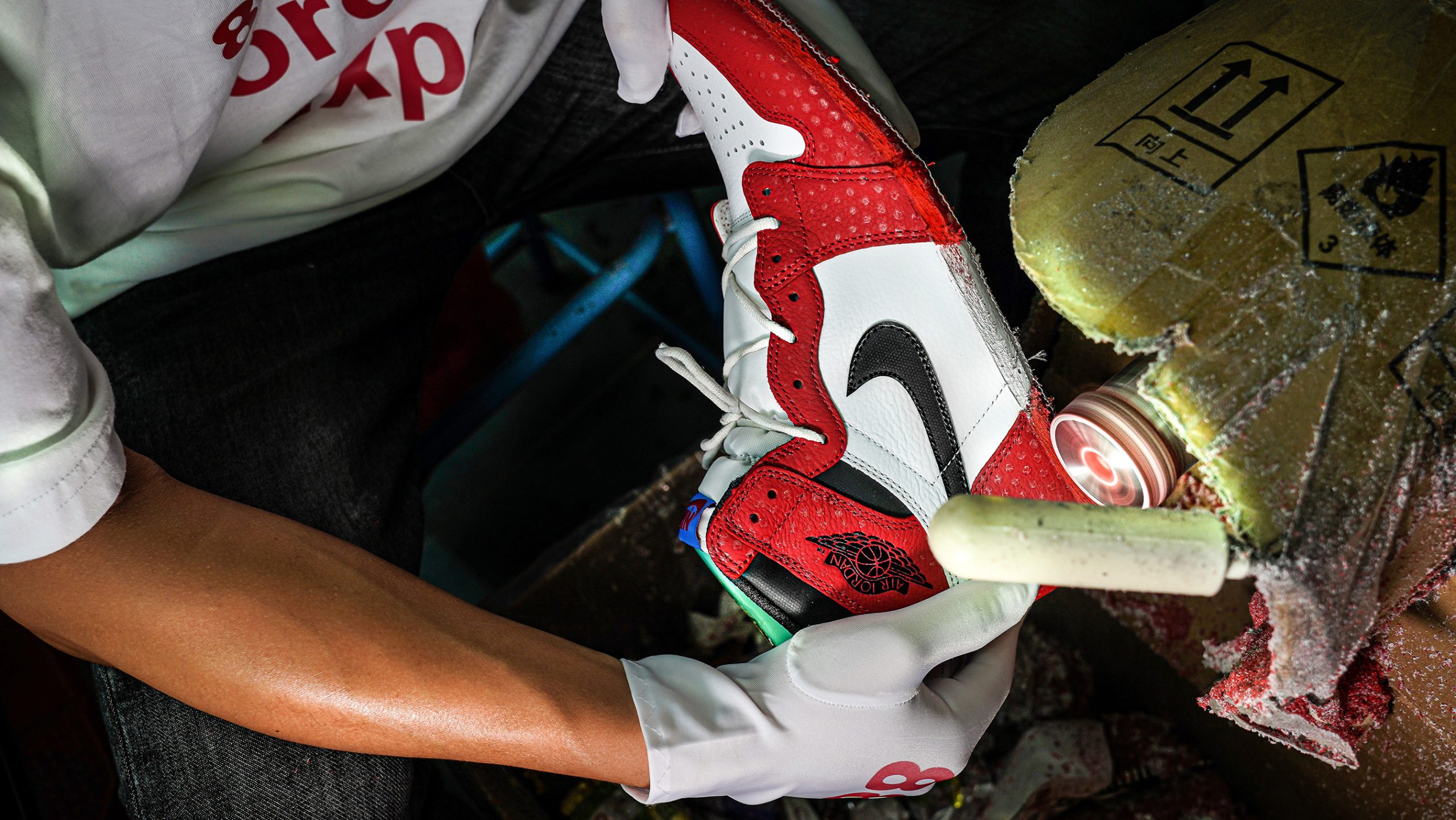 Jordan 1 Retro High Spider Man Origin Story (Special Box)