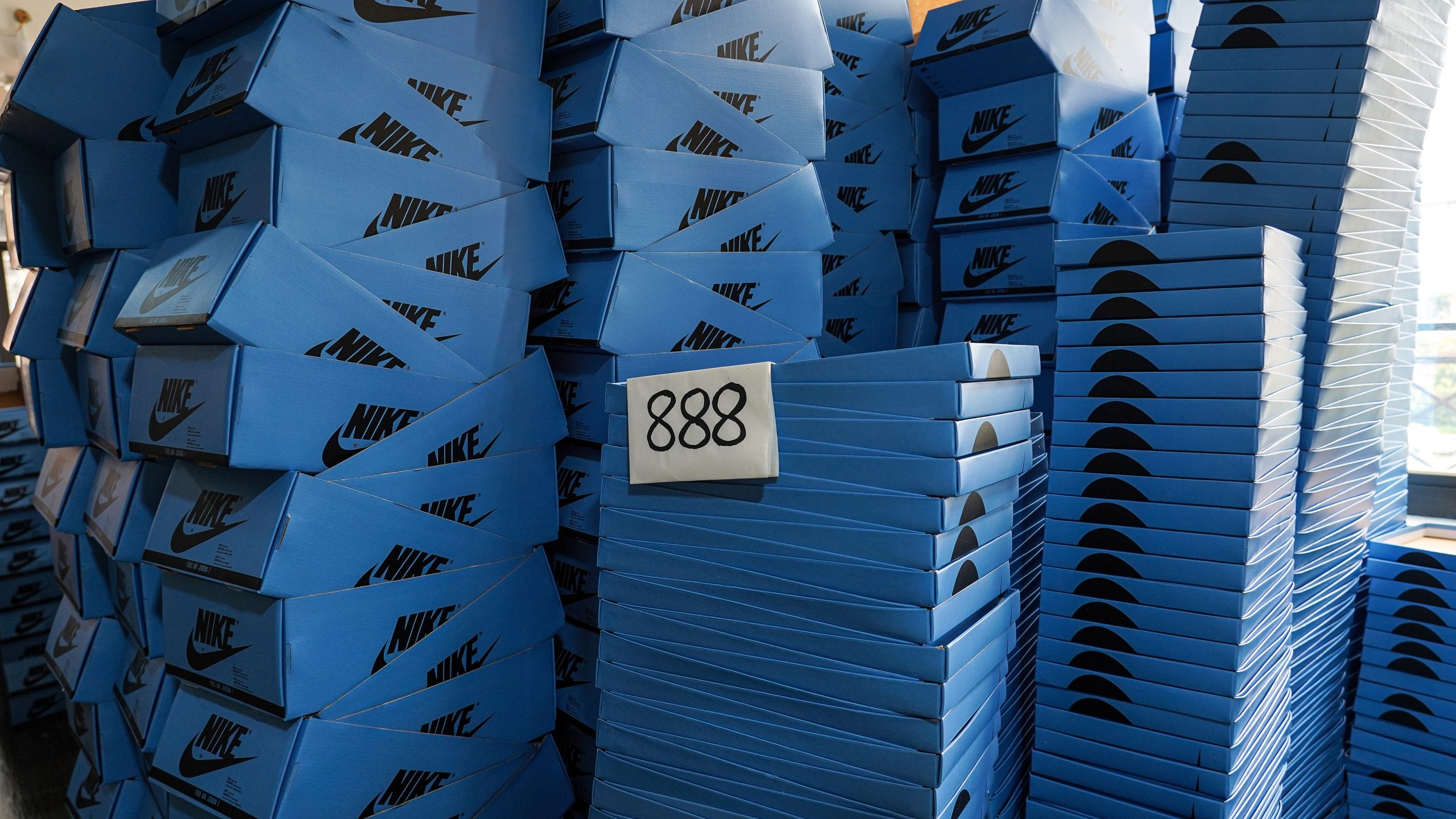 Jordan 1 High OG University Blue