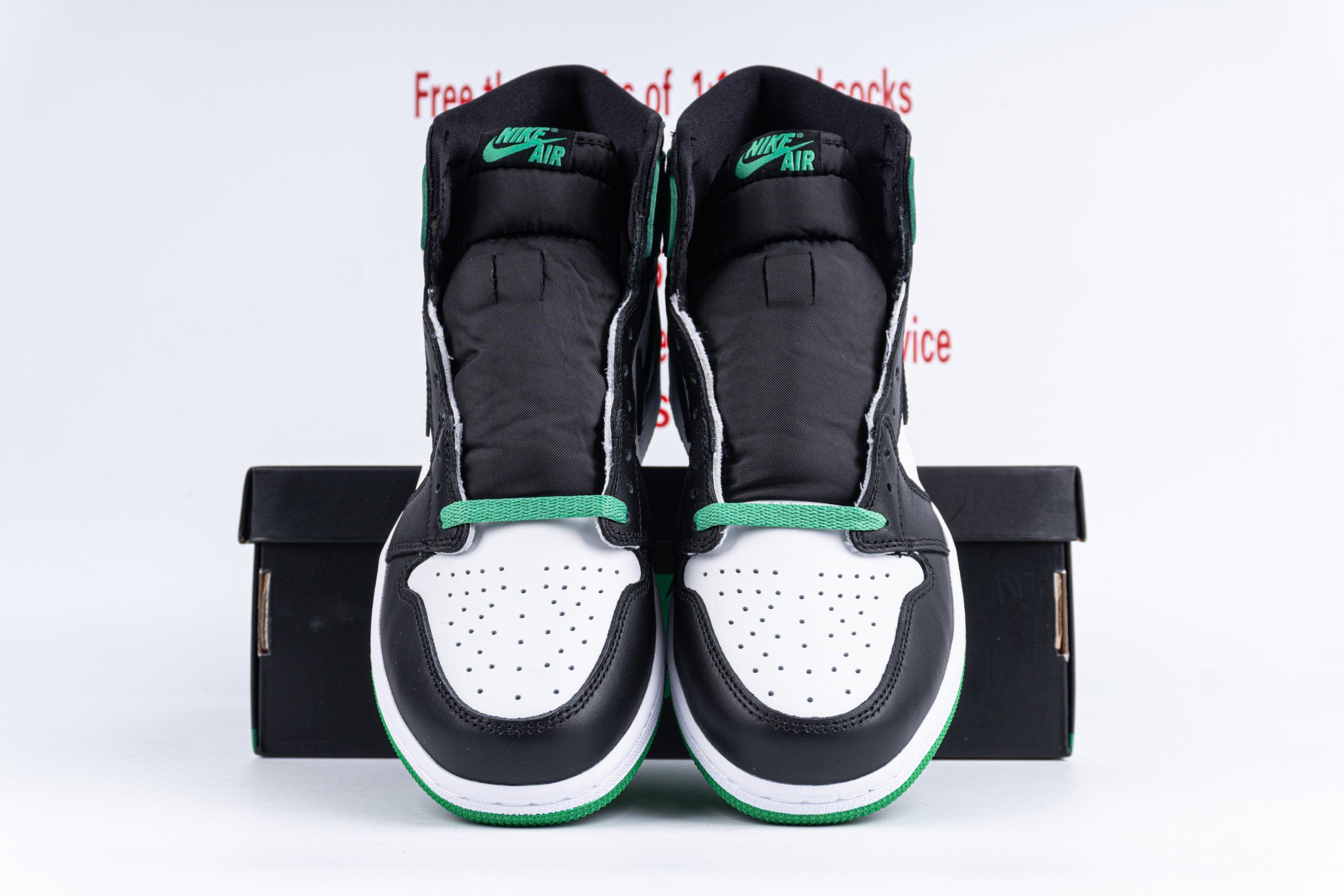 Jordan 1 Retro High OG Lucky Green