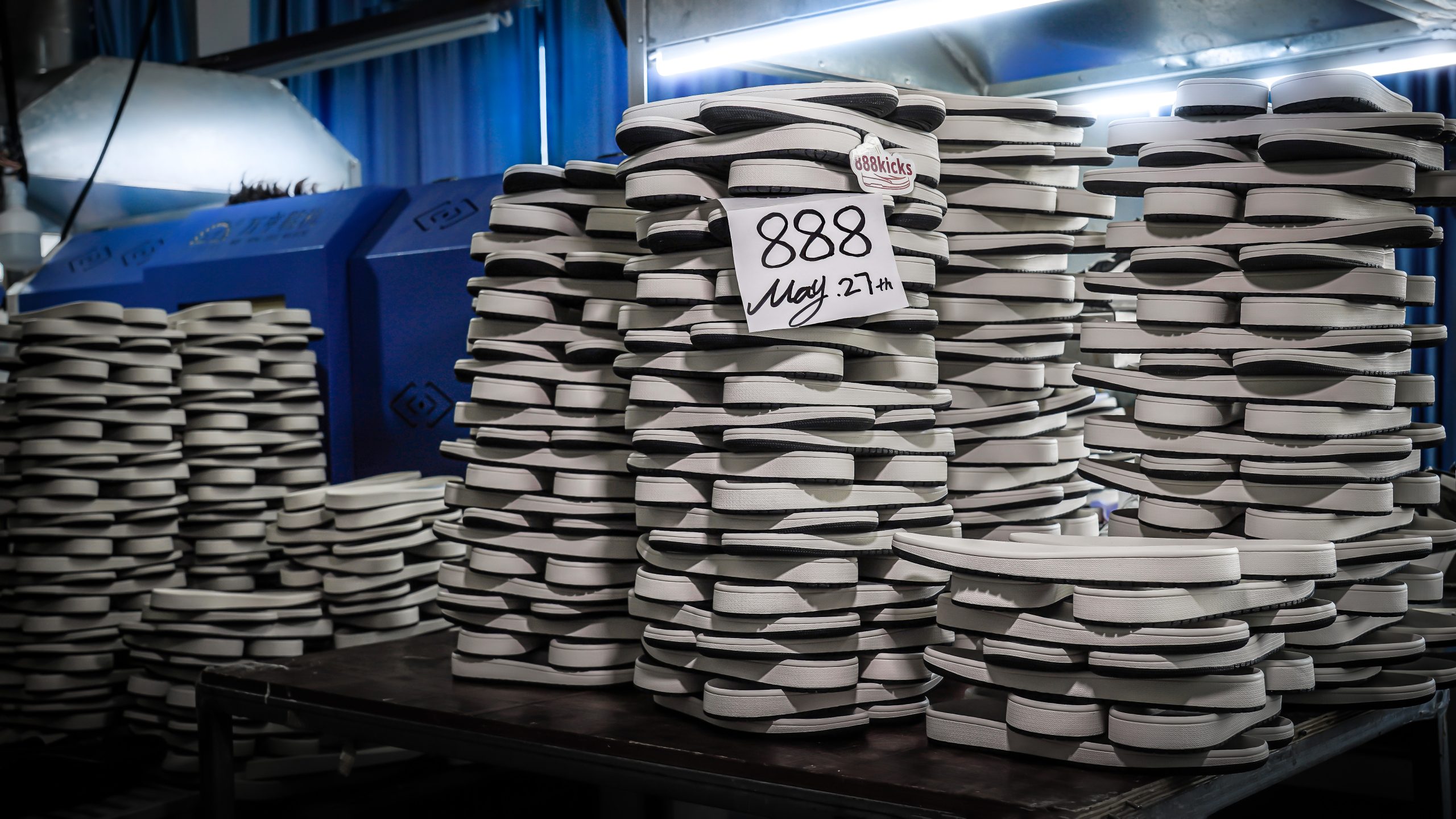 Jordan 1 Retro High Dark Mocha