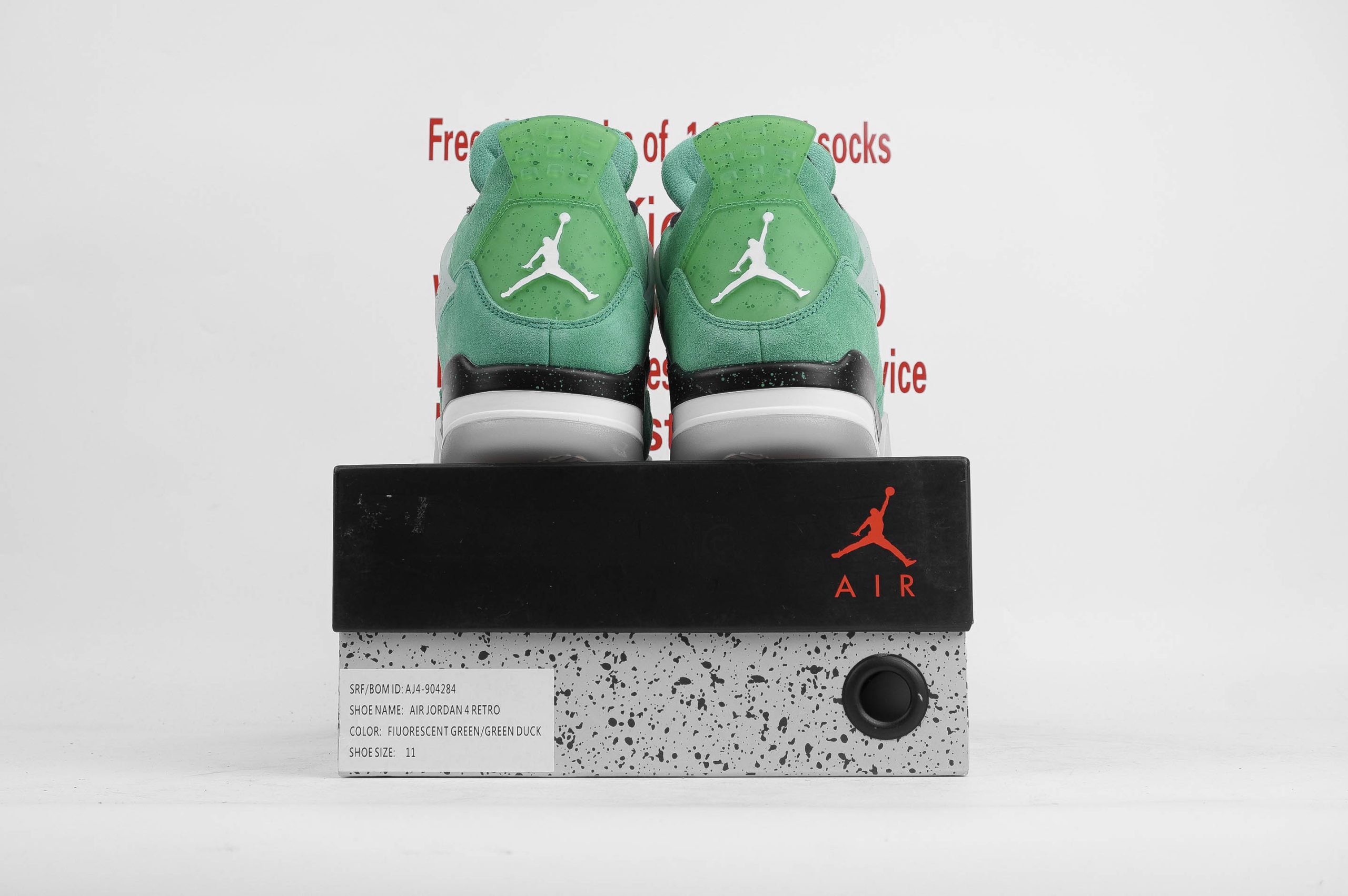 Jordan 4 Retro Wahlburgers