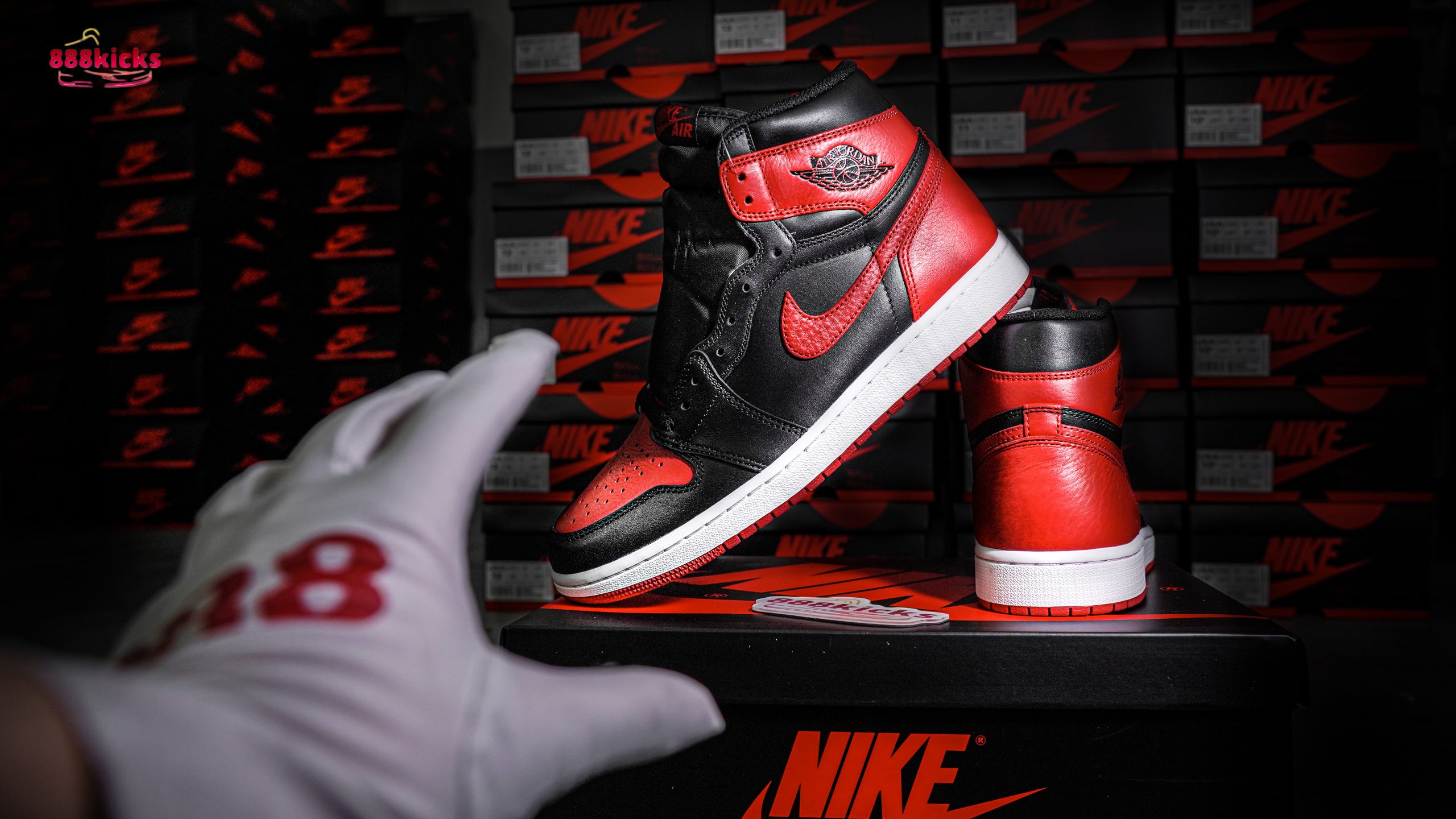 Jordan 1 Retro High Bred Banned 2016