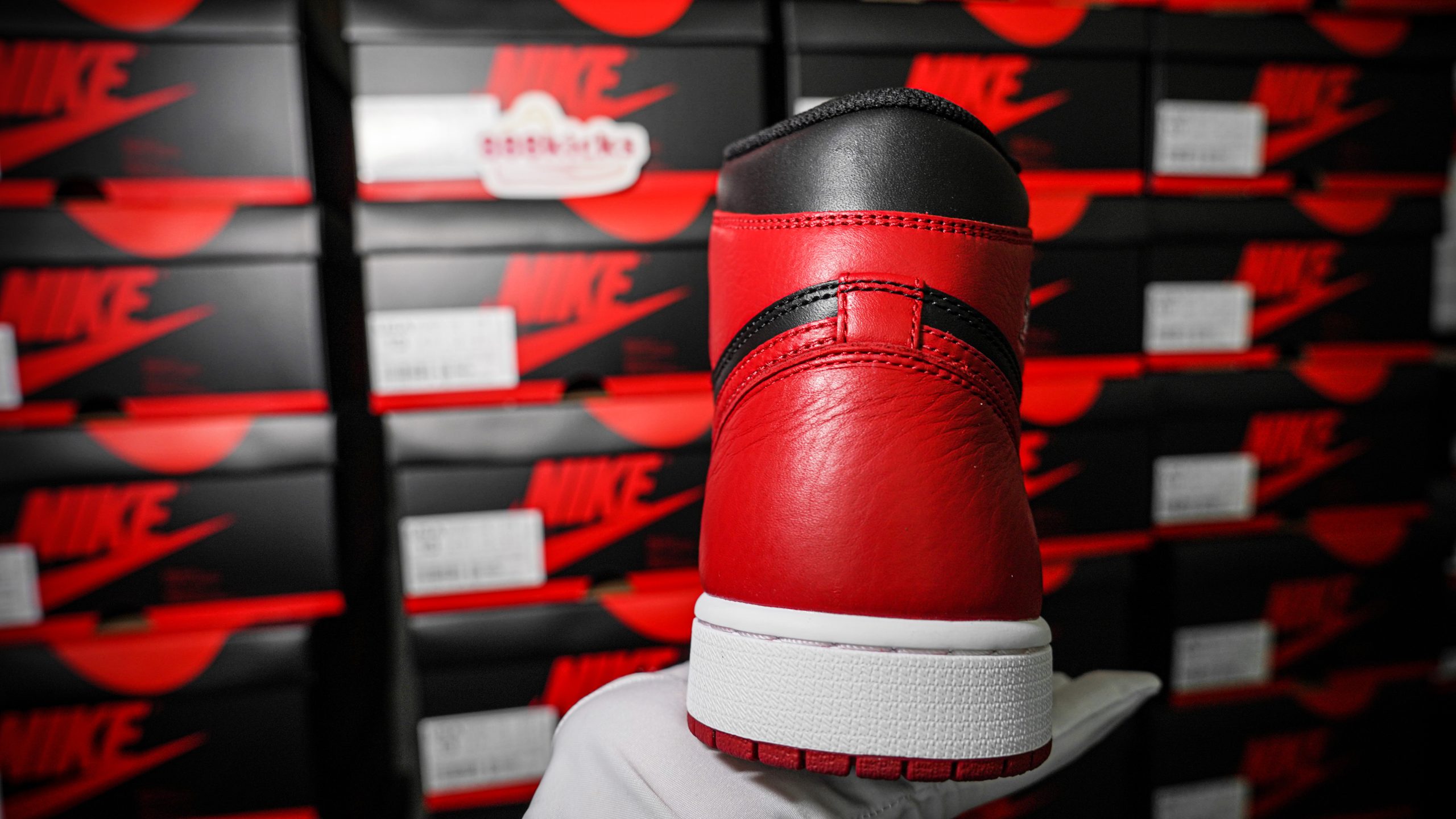 Jordan 1 Retro High Bred Banned 2016