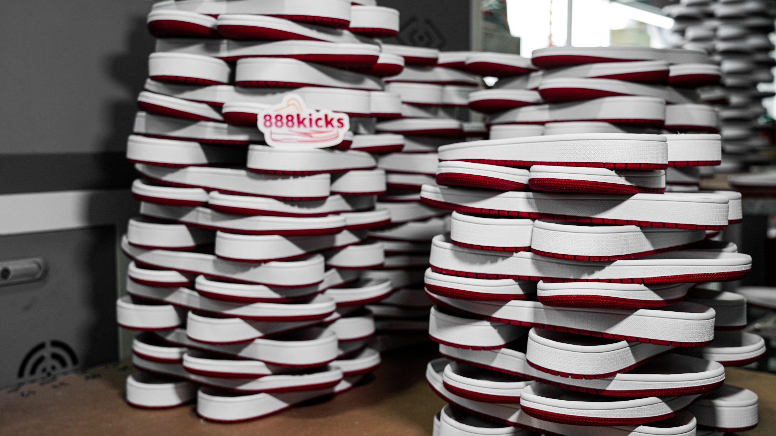 Jordan 1 Retro High Bred Banned 2016