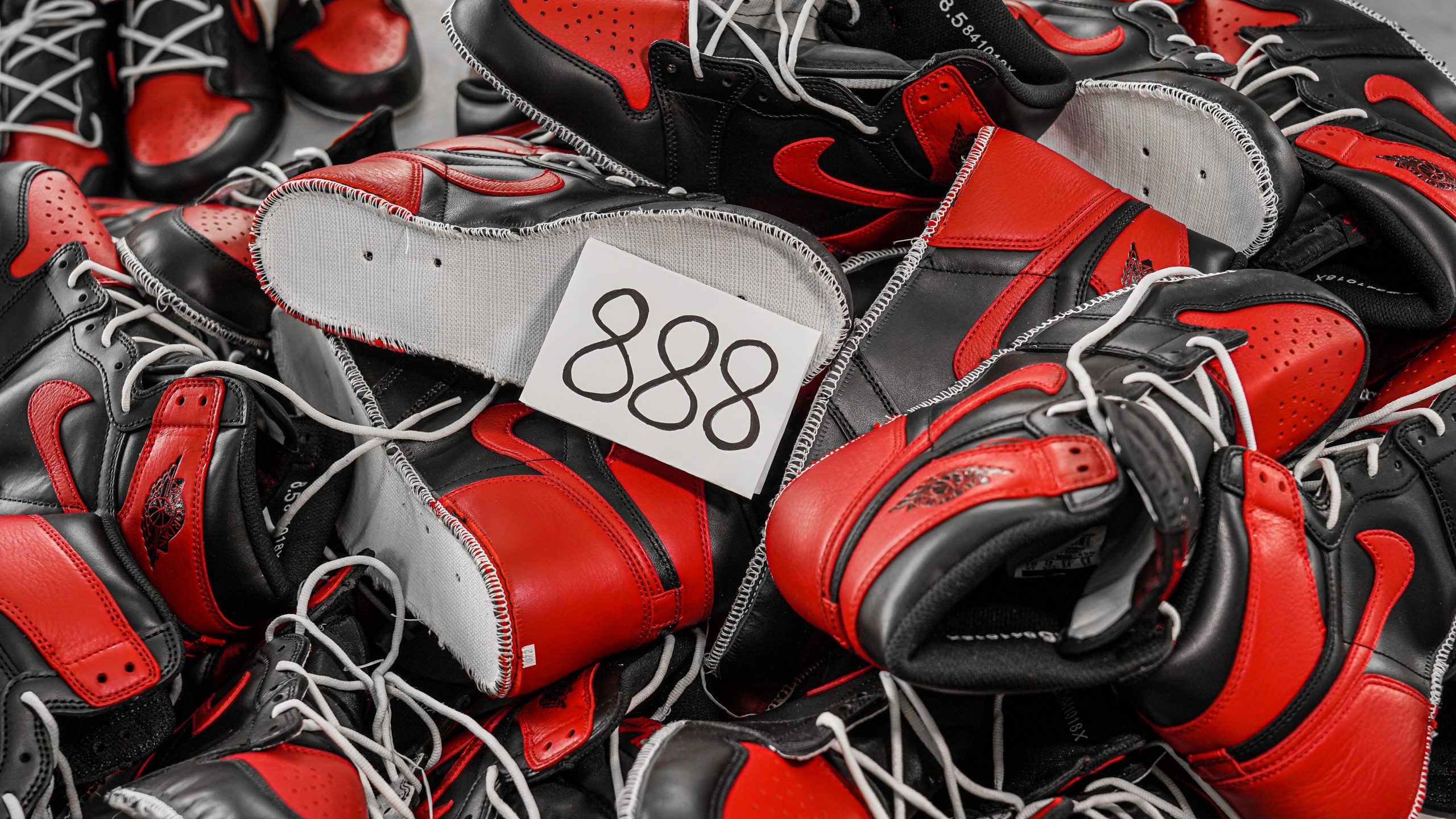 Jordan 1 Retro High Bred Banned 2016