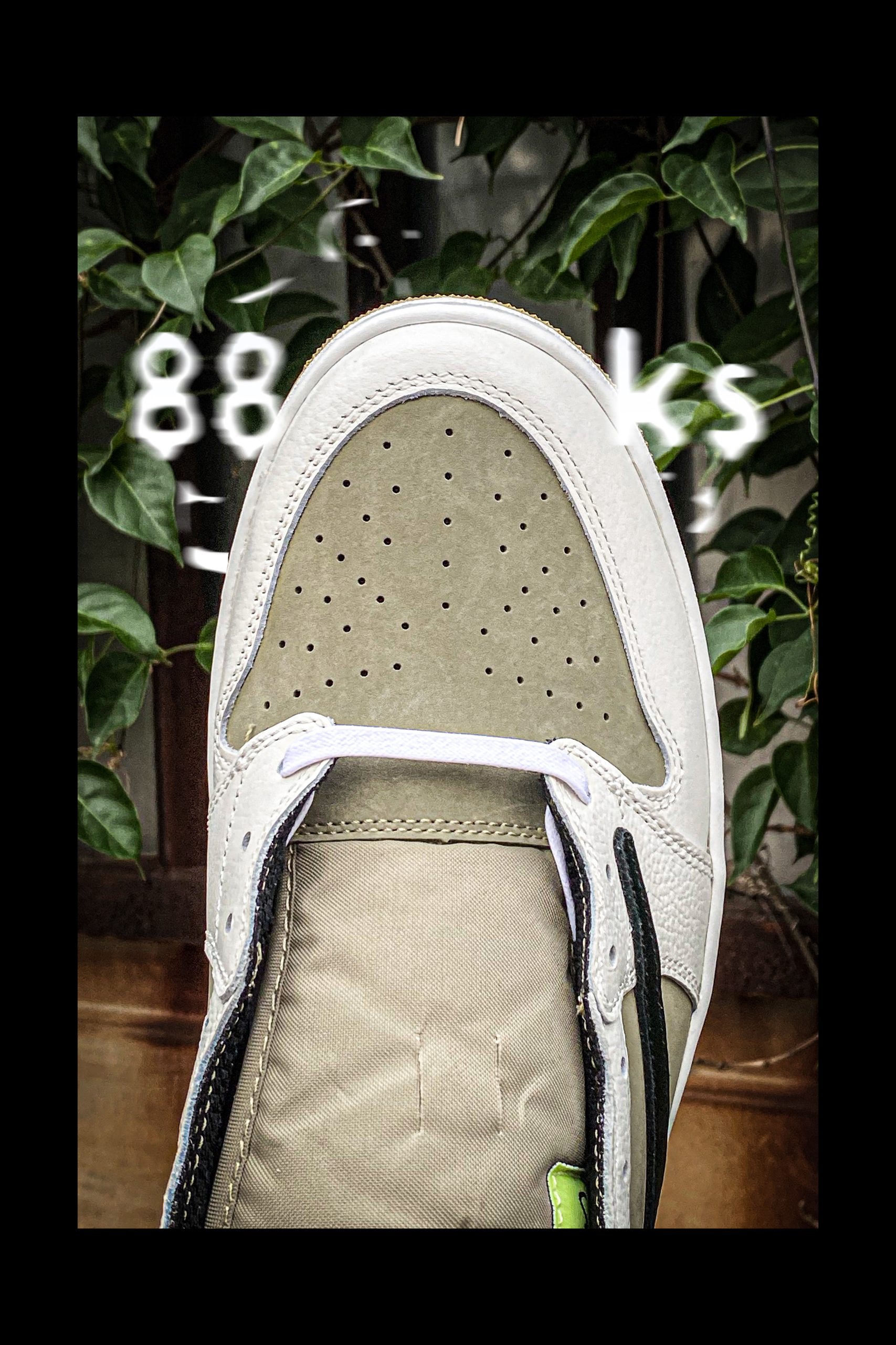 Jordan 1 Retro Low Golf Travis Scott Neutral Olive