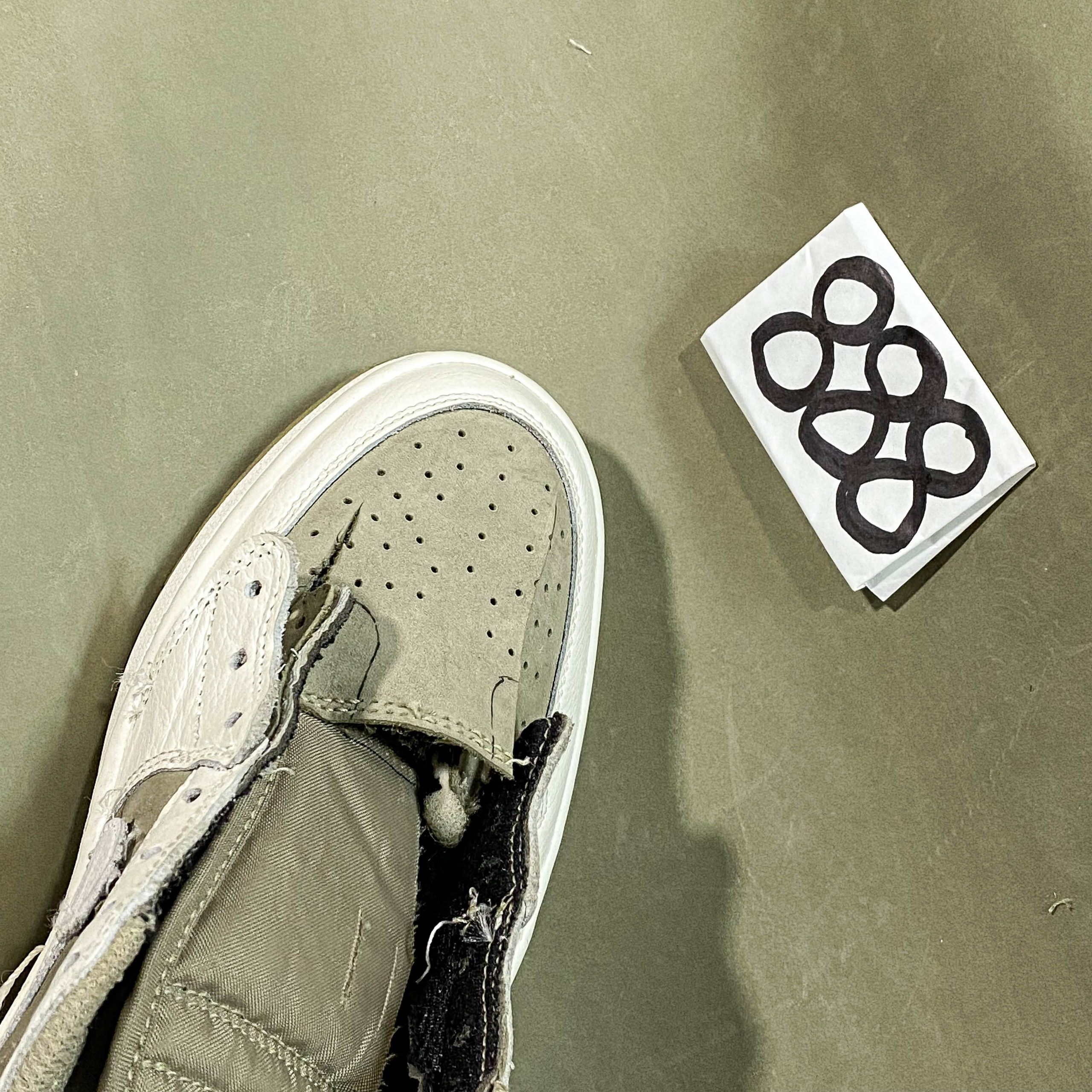 Jordan 1 Retro Low Golf Travis Scott Neutral Olive