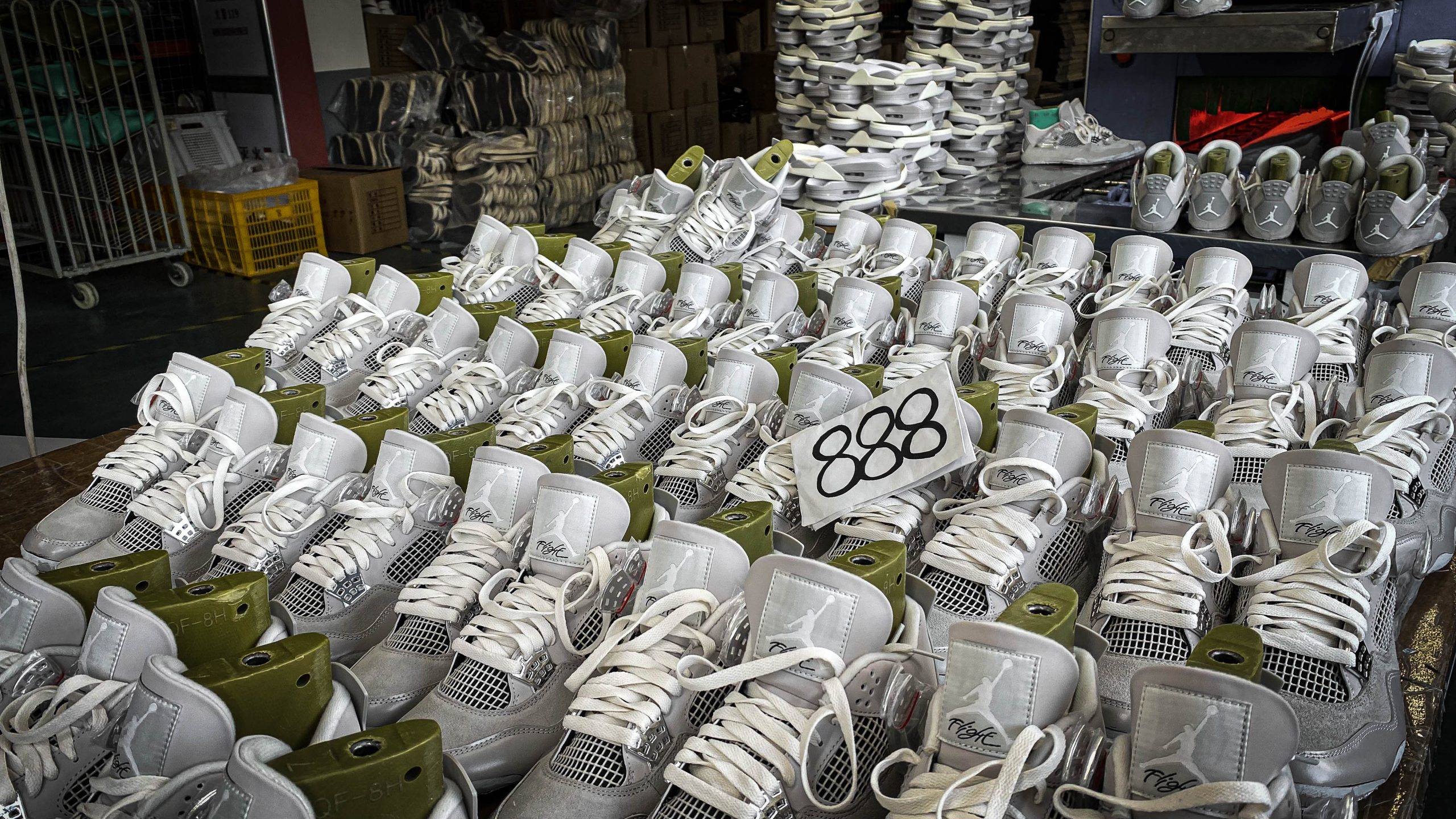 Jordan 4 Retro Frozen Moments