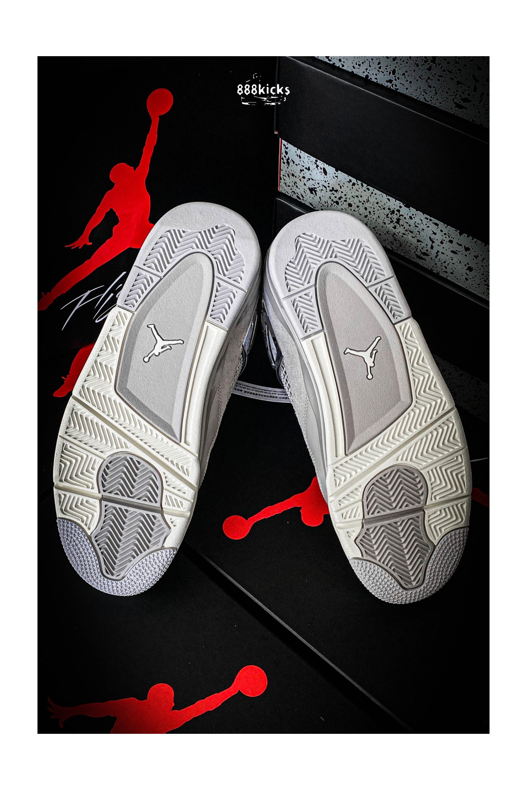 Jordan 4 Retro Frozen Moments