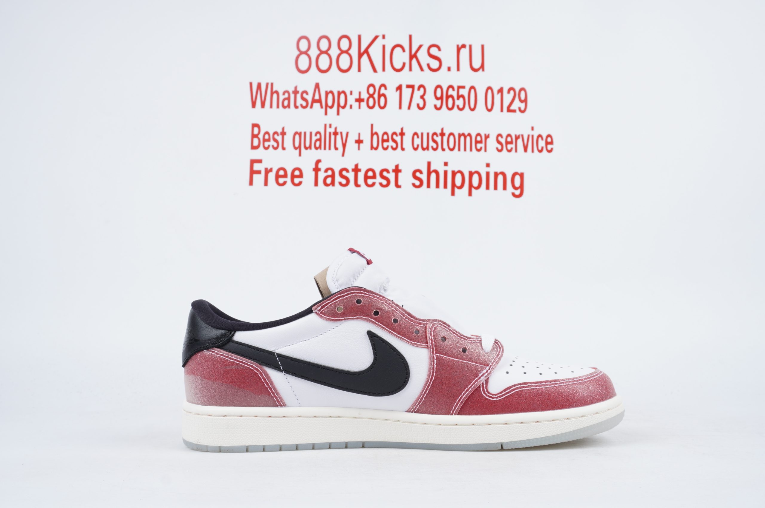 JORDAN 1 RETRO LOW TROPHY ROOM CHICAGO