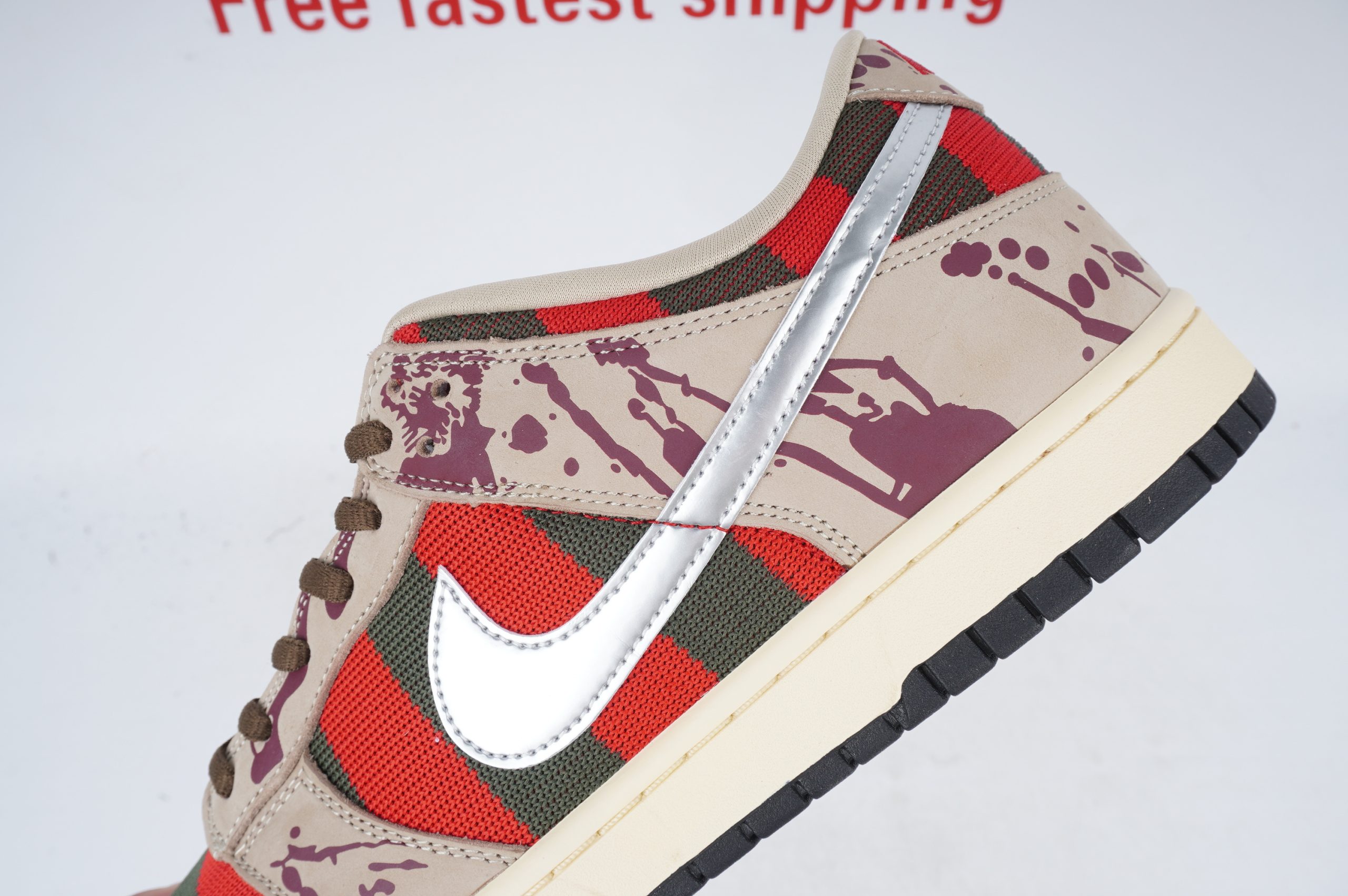 Nike SB Dunk Low Freddy Krueger