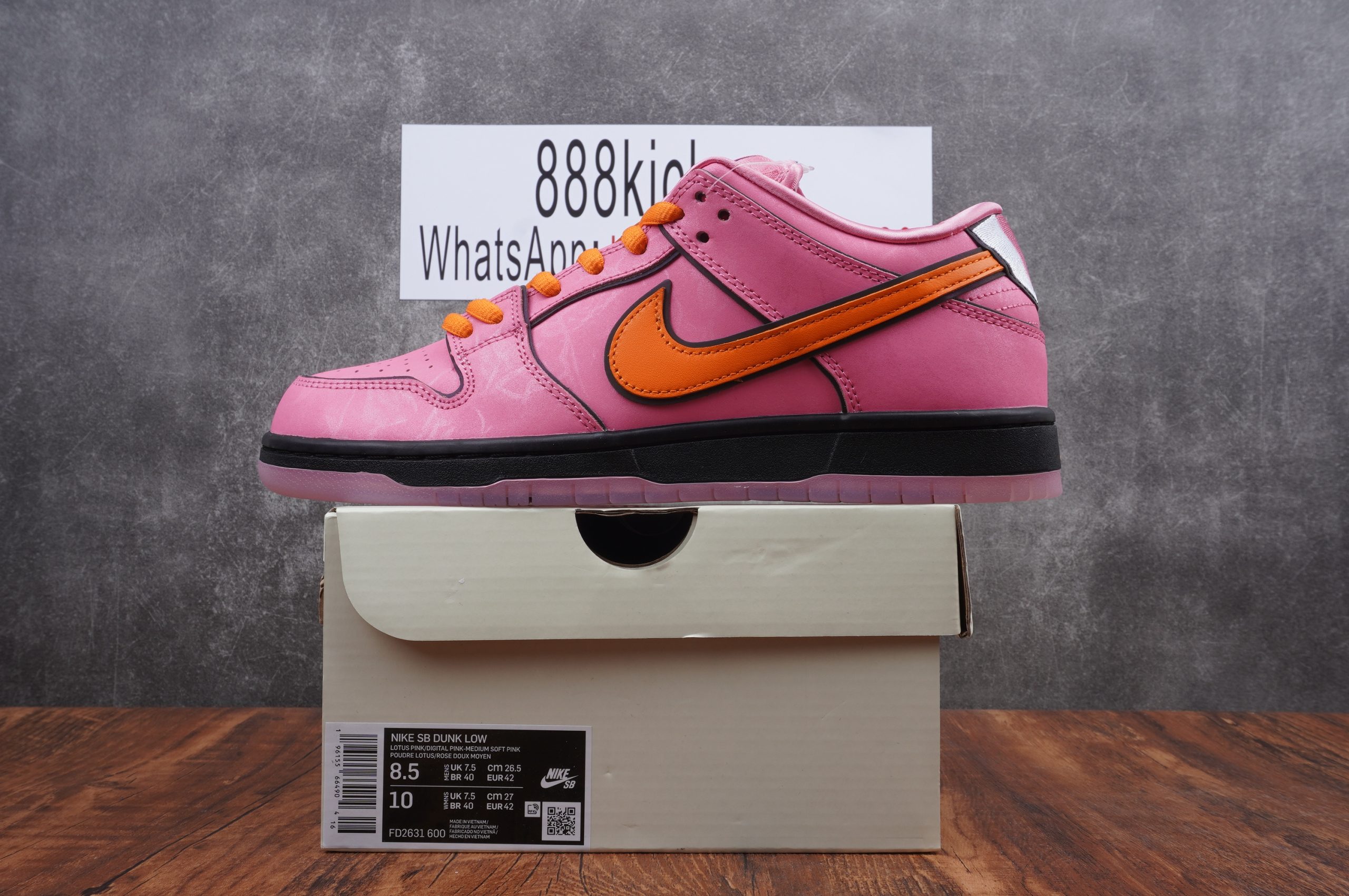 The Powerpuff Girls x Nike Dunk SB Low Pink