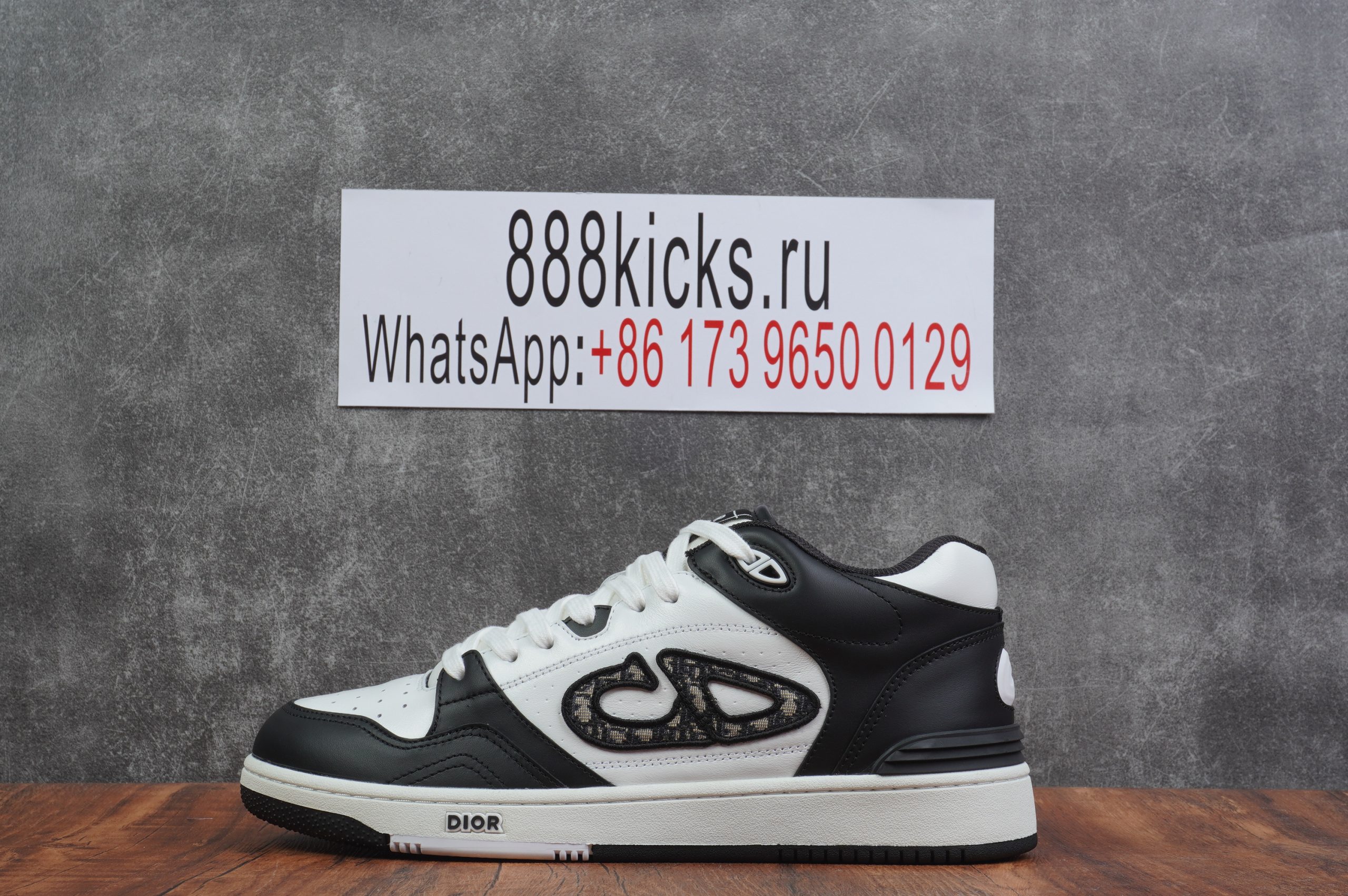 D*or b57 mid-top sneaker black and white