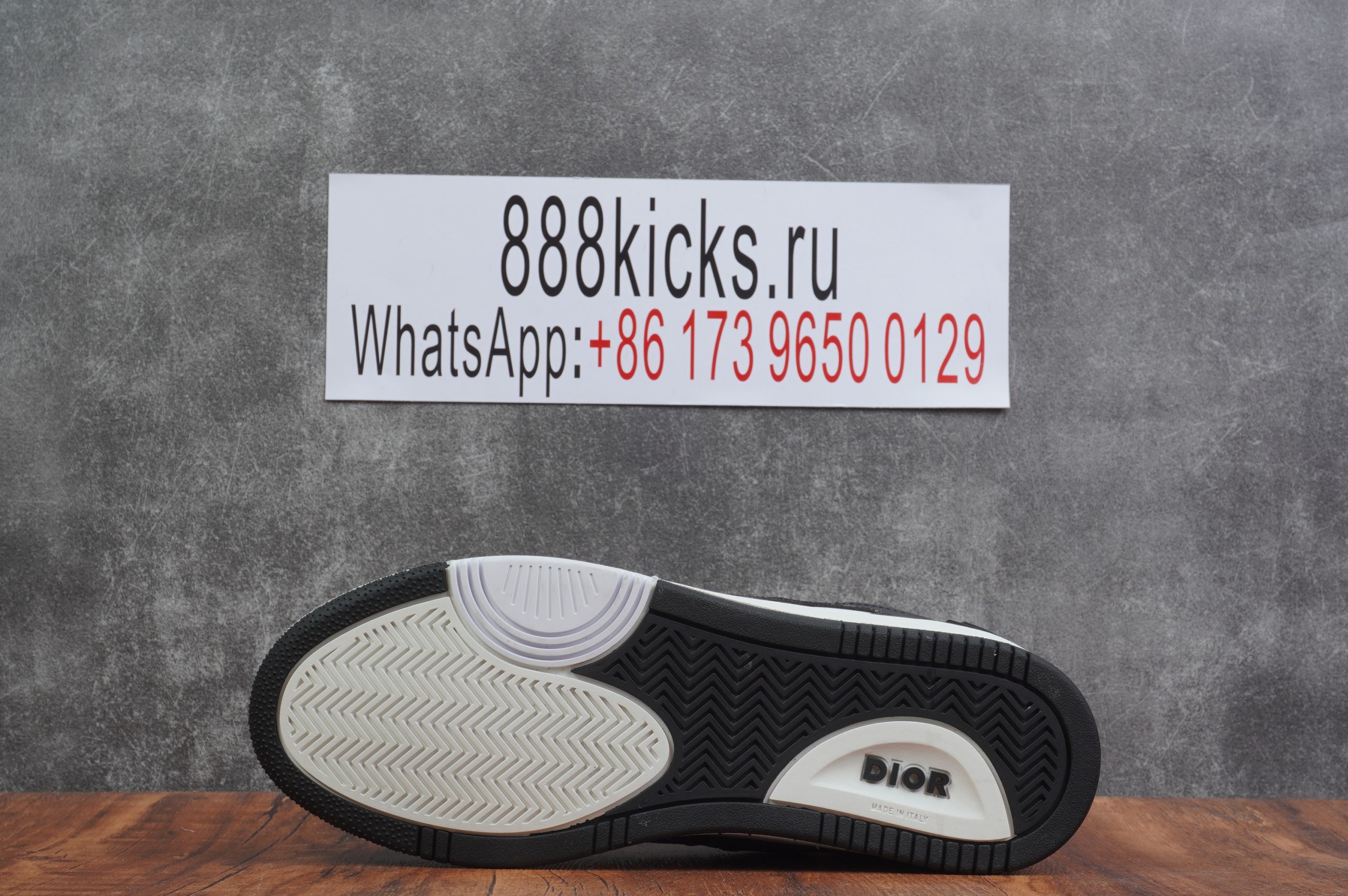 D*or b57 mid-top sneaker black and white