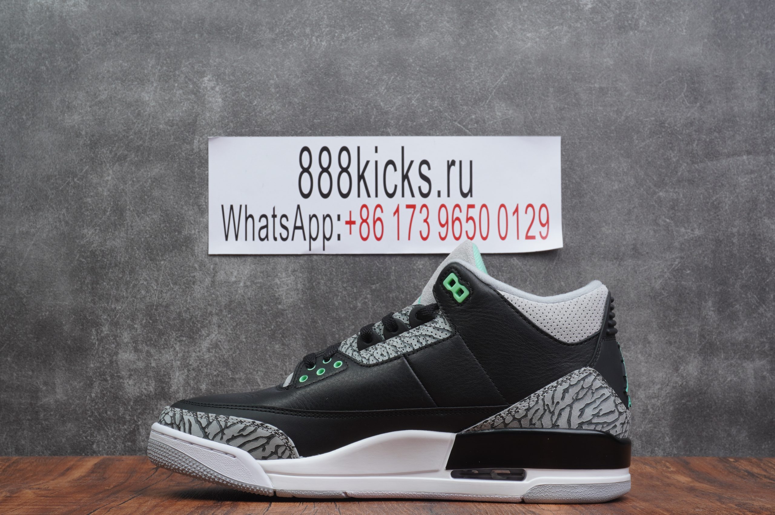 Air Jordan 3 Green Glow GREY WOLF