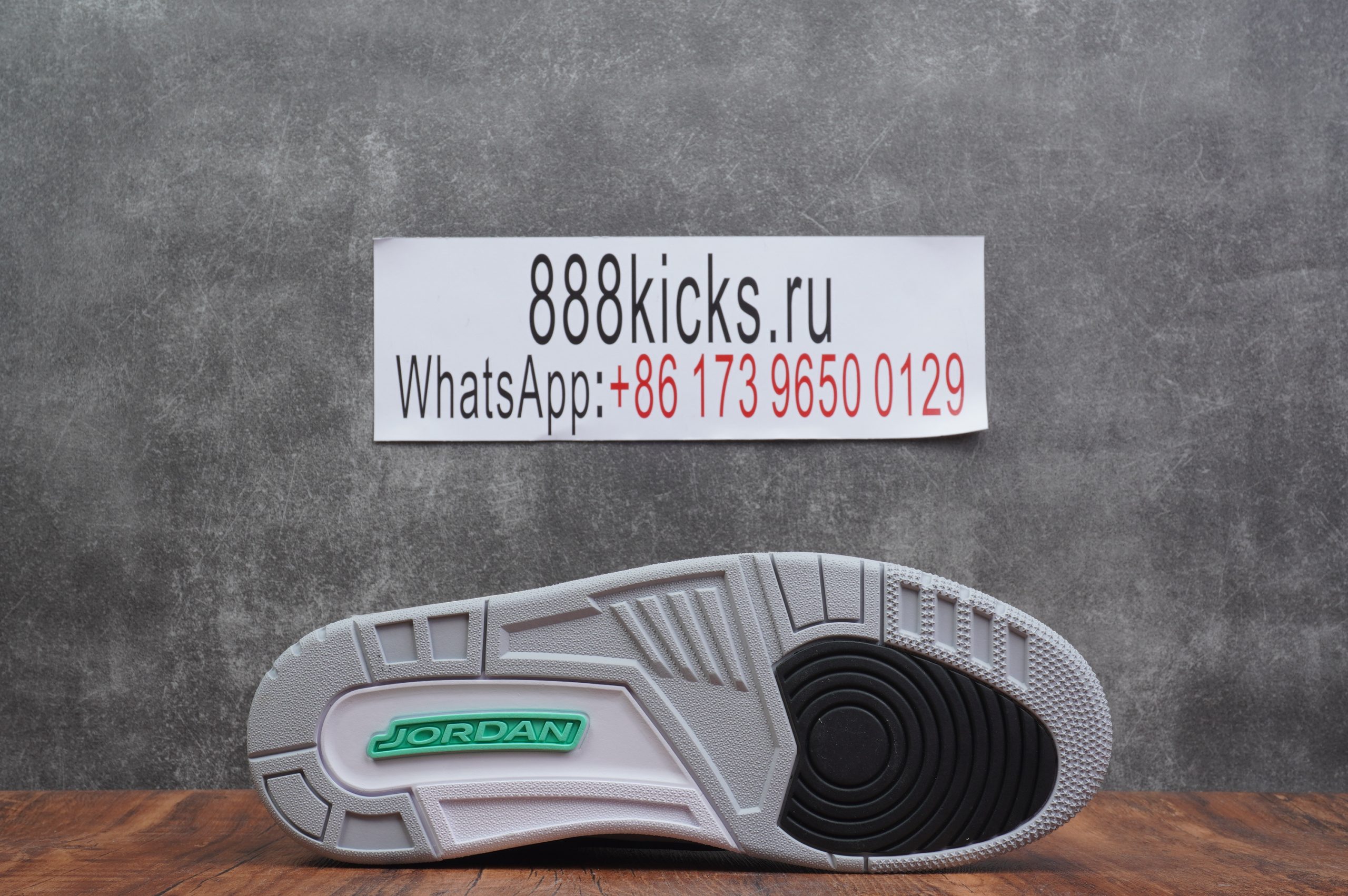 Air Jordan 3 Green Glow GREY WOLF