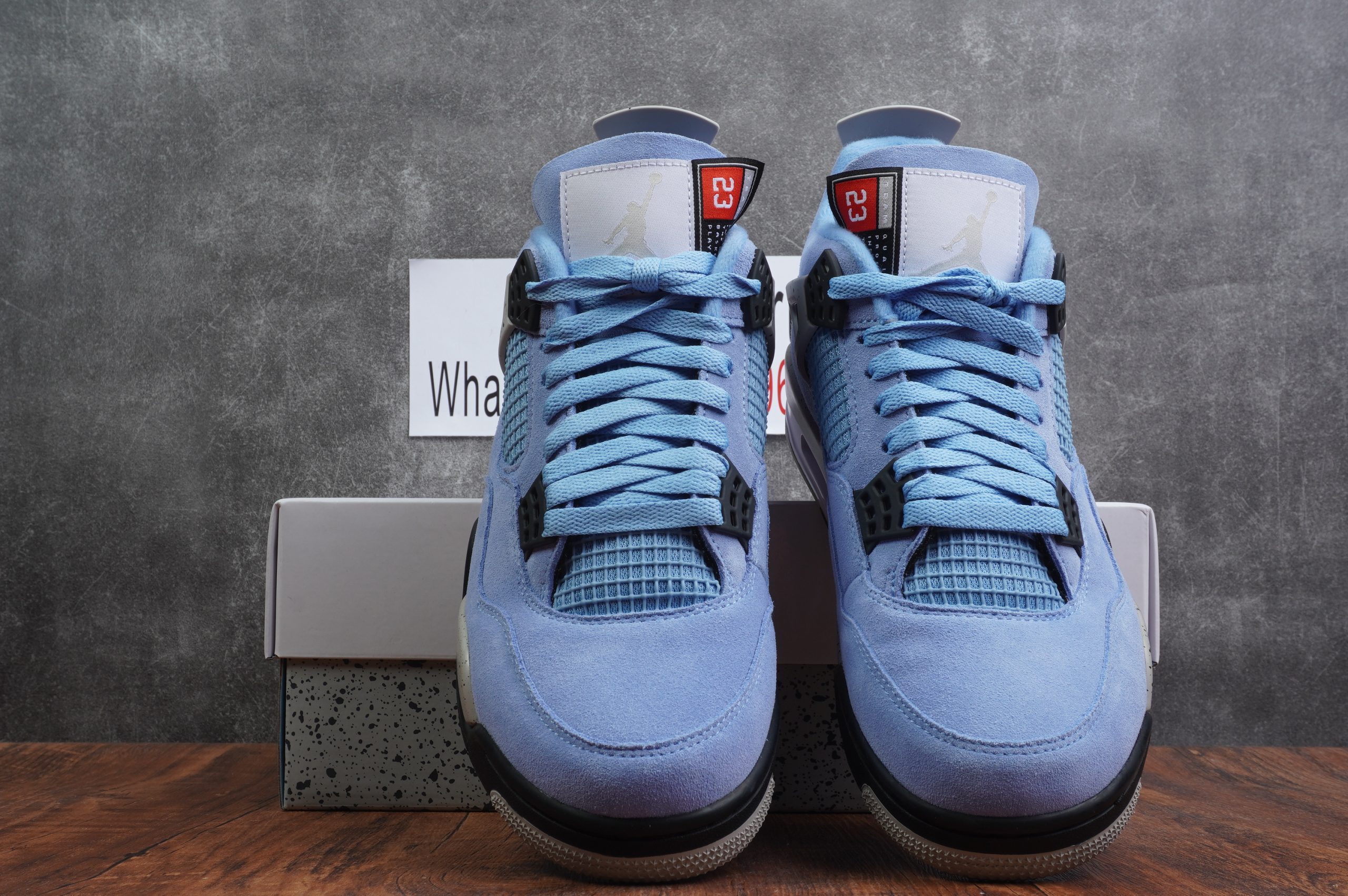 Jordan 4 Retro University Blue