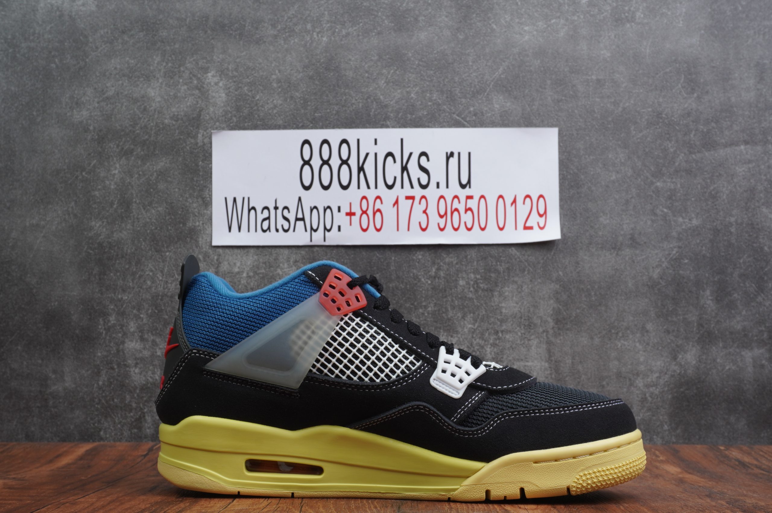 Jordan 4 Retro Union Off Noir