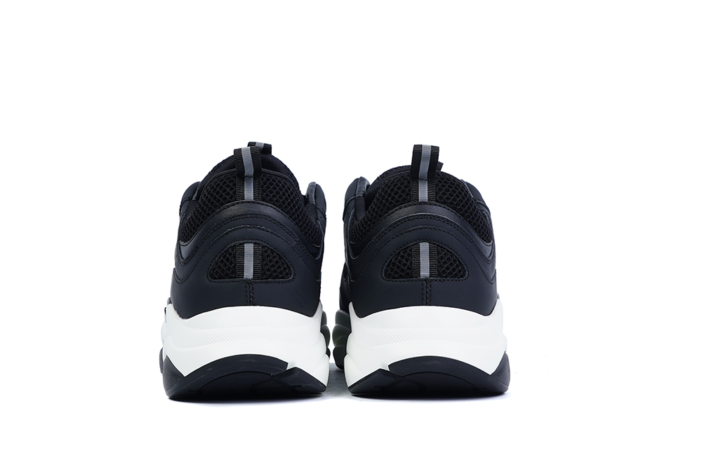 D*or b22 black/white